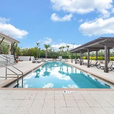 Vibrant 4Br Family Townhome 1 Mile From Disney World And Disney Springs Orlando Exterior photo